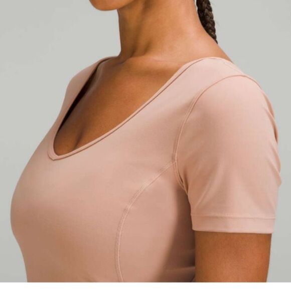 Lululemon nude tan align tee shirt top crop 4 - Picture 5 of 7